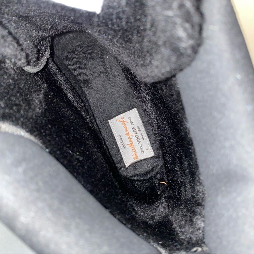 Weatherproof Duck Boots - Picture 5 of 7
